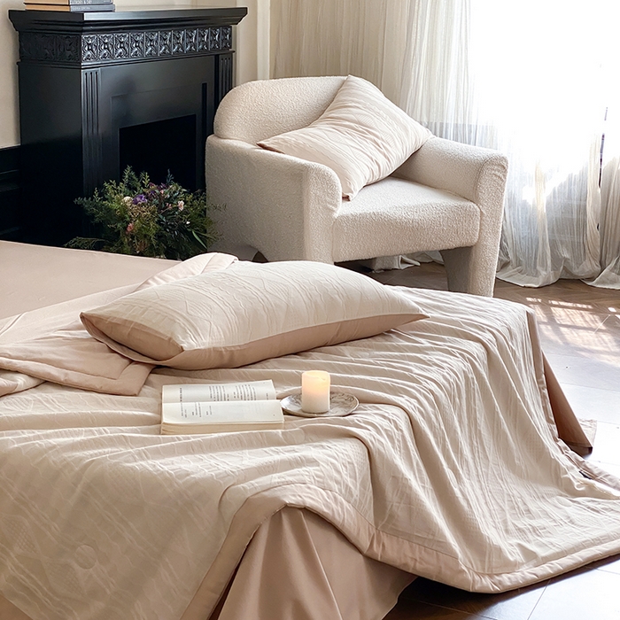 91家纺网 家纺一手货源 找家纺 宜代光年 2026新款60S全棉厚织提花夏被夏凉被空调被 夏被-阳光少年-奶白