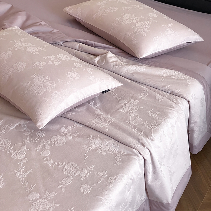 91家纺网 家纺一手货源 找家纺 宜代光年 2026新款60S全棉厚织提花夏被夏凉被空调被 夏被-荔云花-浅紫