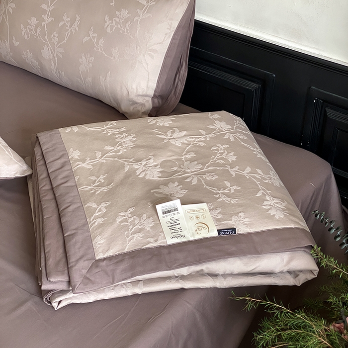 91家纺网 家纺一手货源 找家纺 宜代光年 2026新款60S全棉厚织提花夏被夏凉被空调被 夏被-花影-浅咖