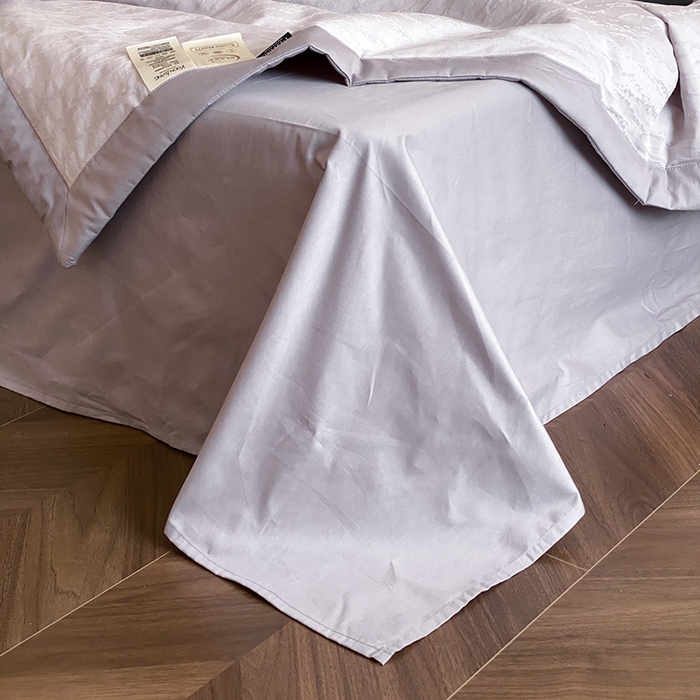 91家纺网 家纺一手货源 找家纺 宜代光年 2026新款60S全棉厚织提花夏被夏凉被空调被 夏被-雨迢迢-紫灰