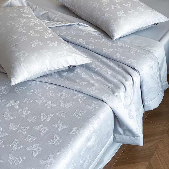 91家纺网 家纺一手货源 找家纺 宜代光年 2026新款60S全棉厚织提花夏被夏凉被空调被 夏被-蝶梦悠悠-浅蓝