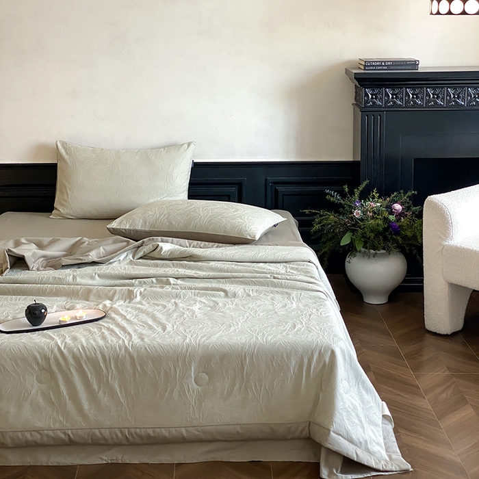 91家纺网 家纺一手货源 找家纺 宜代光年 2026新款60S全棉厚织提花夏被夏凉被空调被 夏被-柠初-浅绿