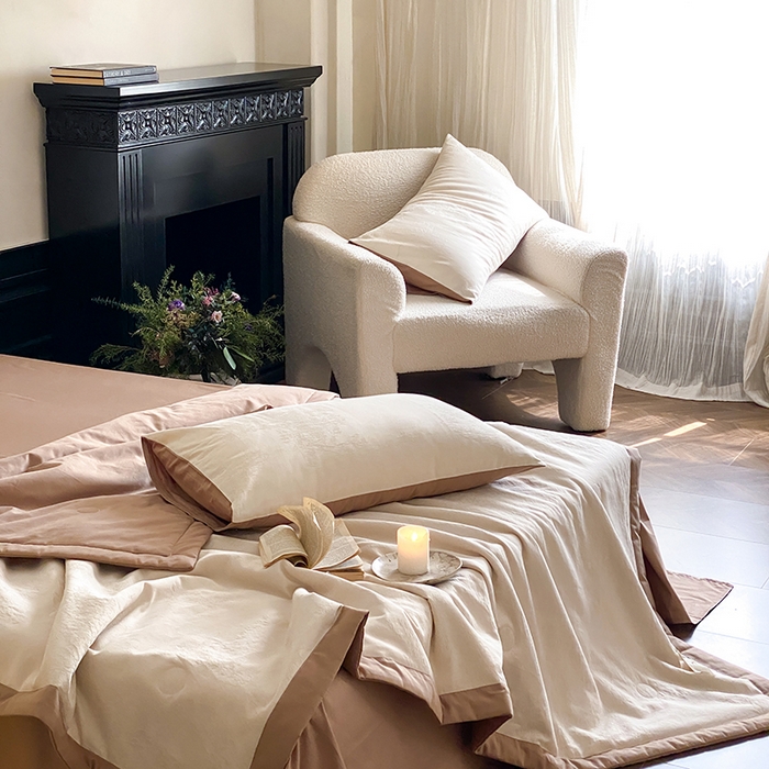 91家纺网 家纺一手货源 找家纺 宜代光年 2026新款60S全棉厚织提花夏被夏凉被空调被 夏被-小郁葱-奶白