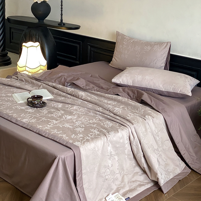 91家纺网 家纺一手货源 找家纺 宜代光年 2026新款60S全棉厚织提花夏被夏凉被空调被 夏被-花影-浅咖