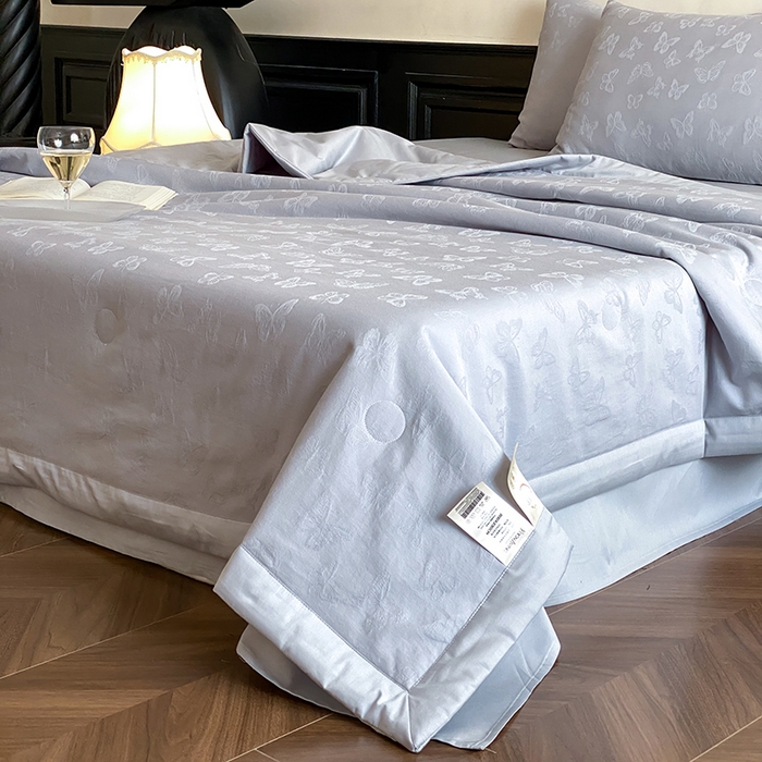 91家纺网 家纺一手货源 找家纺 宜代光年 2026新款60S全棉厚织提花夏被夏凉被空调被 夏被-蝶梦悠悠-浅蓝
