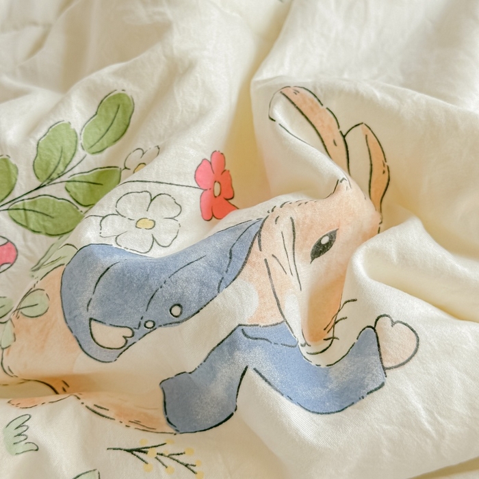 91家纺网 家纺一手货源 找家纺 爱宝被业 2026新款A类水洗棉新疆棉花夏被夏凉被花园小兔