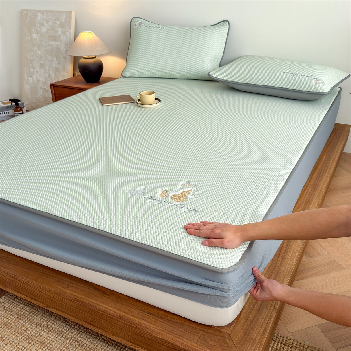 91家纺网 家纺一手货源 找家纺 （总）乐家欣 2026新款5A抗菌PE提花凉感席-蝶舞福禄系列