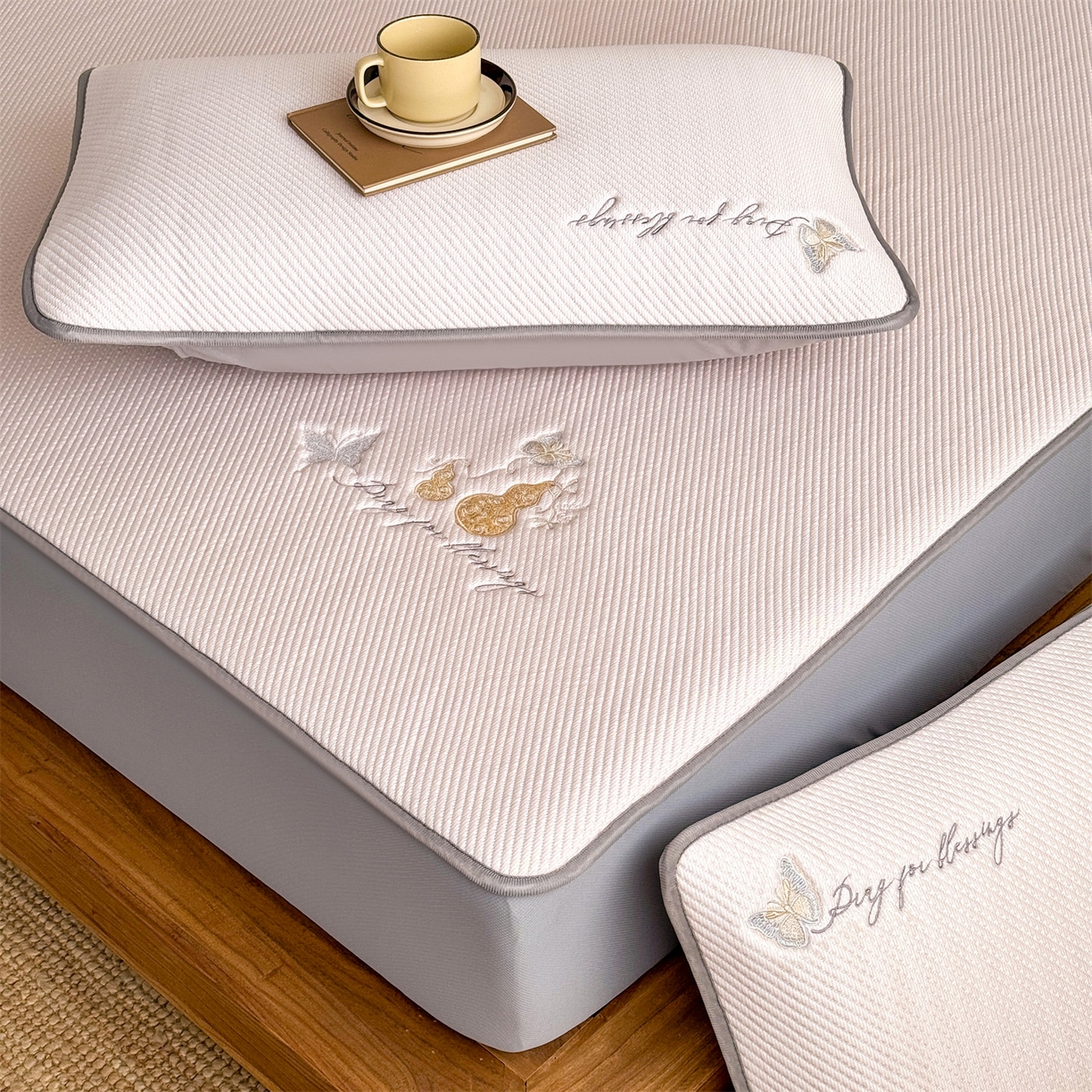 91家纺网 家纺一手货源 找家纺 （总）乐家欣 2026新款5A抗菌PE提花凉感席-蝶舞福禄系列