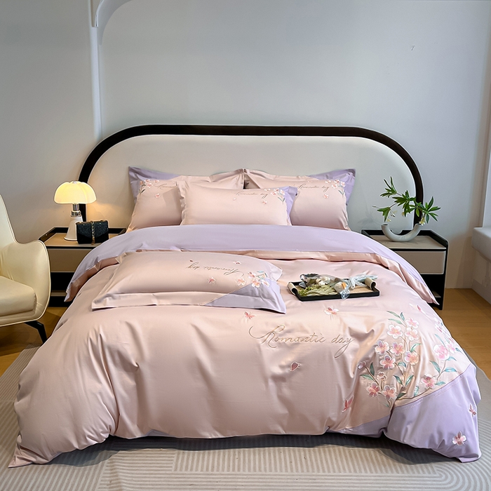 91家纺网 家纺一手货源 找家纺 欣宜家纺 2026年新款纯棉全棉长绒棉刺绣绣花四件套 花语-轻奢粉