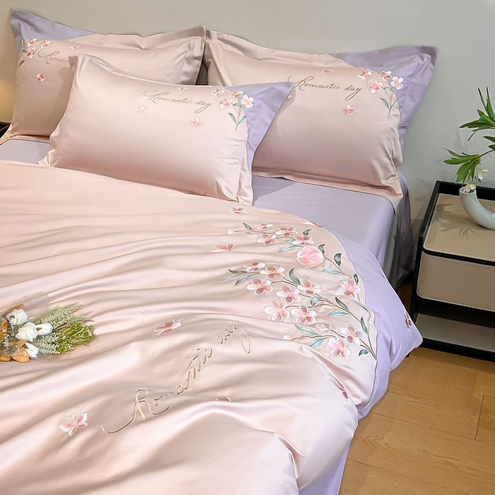 91家纺网 家纺一手货源 找家纺 欣宜家纺 2026年新款纯棉全棉长绒棉刺绣绣花四件套 花语-轻奢粉