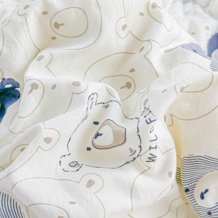 91家纺网 家纺一手货源 找家纺 爱宝被业 2026新款A类水洗棉新疆棉花夏被夏凉被蓝调小熊