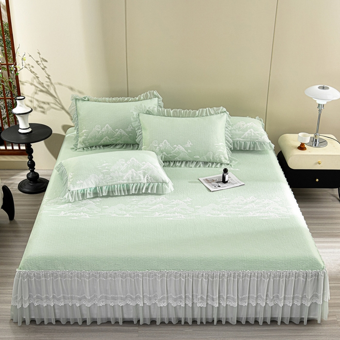 91家纺网 家纺一手货源 找家纺 梦之星 2026新款提花面料530克PE凉感因子冰豆豆床裙三件套 山水-绿