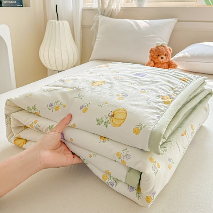 91家纺网 家纺一手货源 找家纺 爱宝被业 2026新款A类水洗棉新疆棉花夏被夏凉被南瓜派对