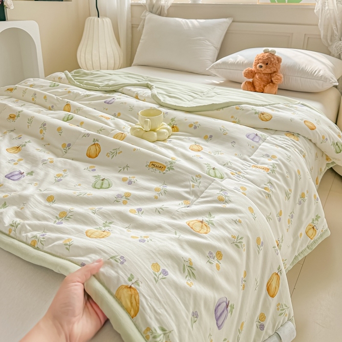 91家纺网 家纺一手货源 找家纺 爱宝被业 2026新款A类水洗棉新疆棉花夏被夏凉被南瓜派对