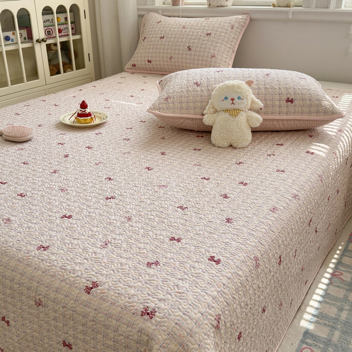 91家纺网 家纺一手货源 找家纺 绵庭家纺 2026新款全棉印花夹棉床盖三件套 梦境手账