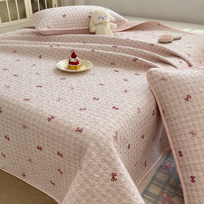 91家纺网 家纺一手货源 找家纺 绵庭家纺 2026新款全棉印花夹棉床盖三件套 梦境手账