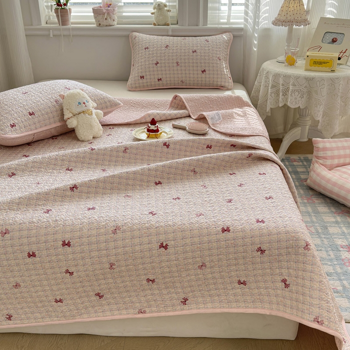 91家纺网 家纺一手货源 找家纺 绵庭家纺 2026新款全棉印花夹棉床盖三件套 梦境手账