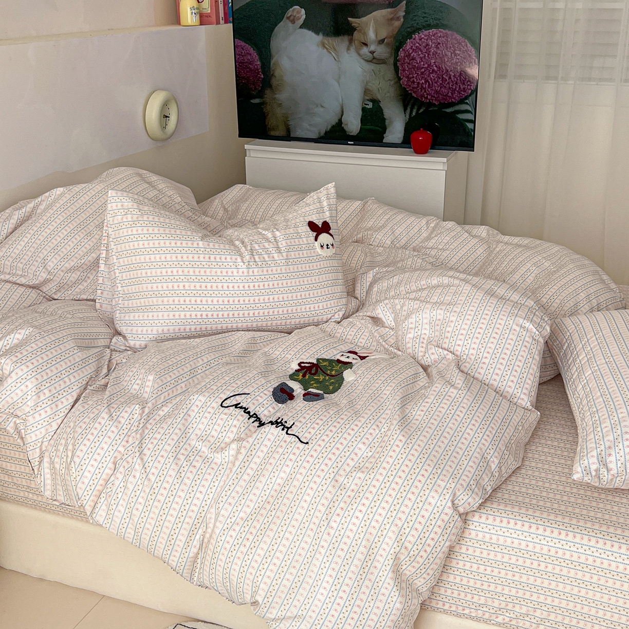 91家纺网 家纺一手货源 找家纺 舒居家纺 2026新款13070全棉纯棉毛巾绣单被套被套单件 友谊结