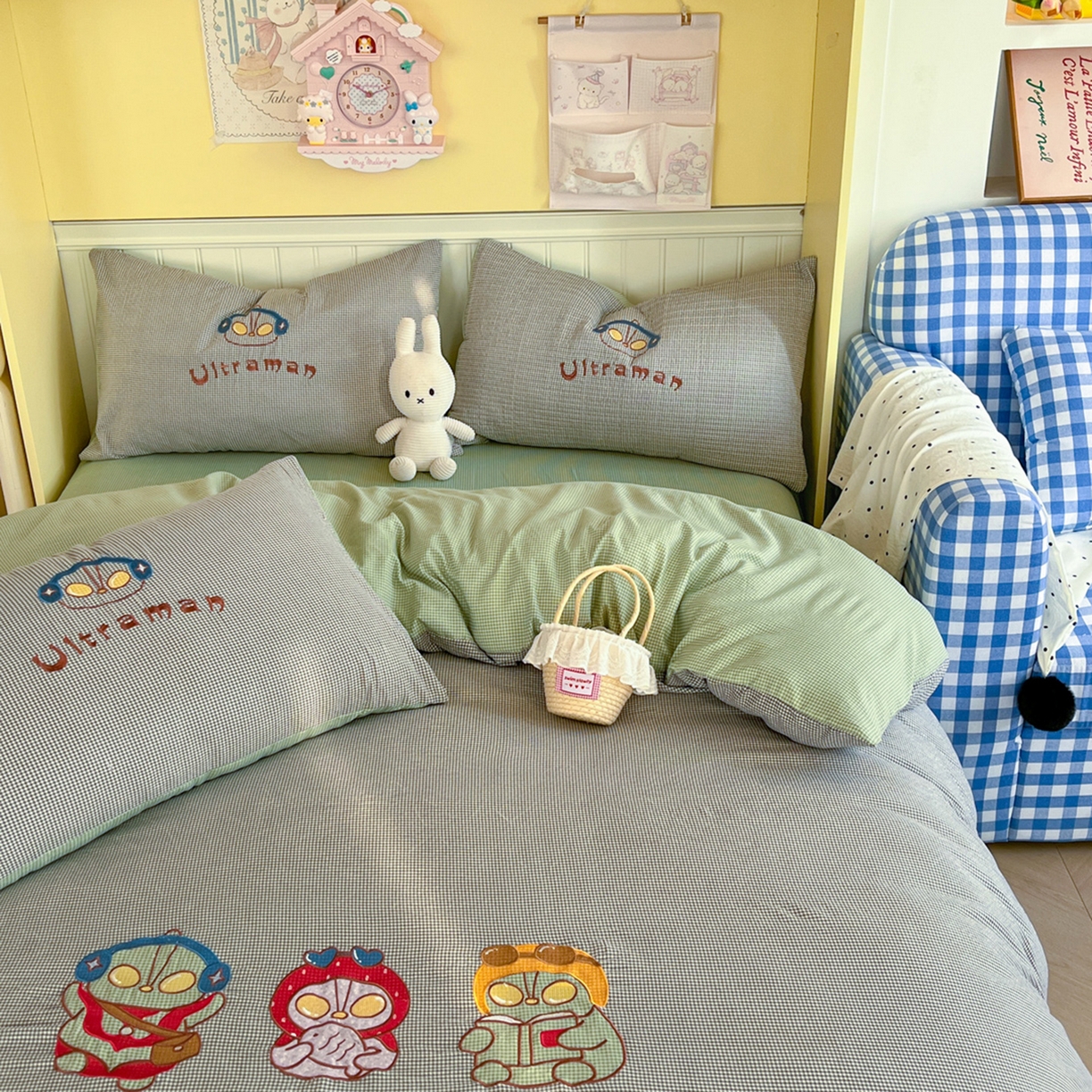 91家纺网 家纺一手货源 找家纺 梵克保罗 2026春夏直播热款卡通贴布绣加厚单人双人单被套三件套四件套 奥特兄妹