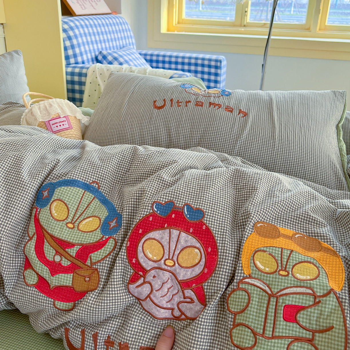 91家纺网 家纺一手货源 找家纺 梵克保罗 2026春夏直播热款卡通贴布绣加厚单人双人单被套三件套四件套 奥特兄妹