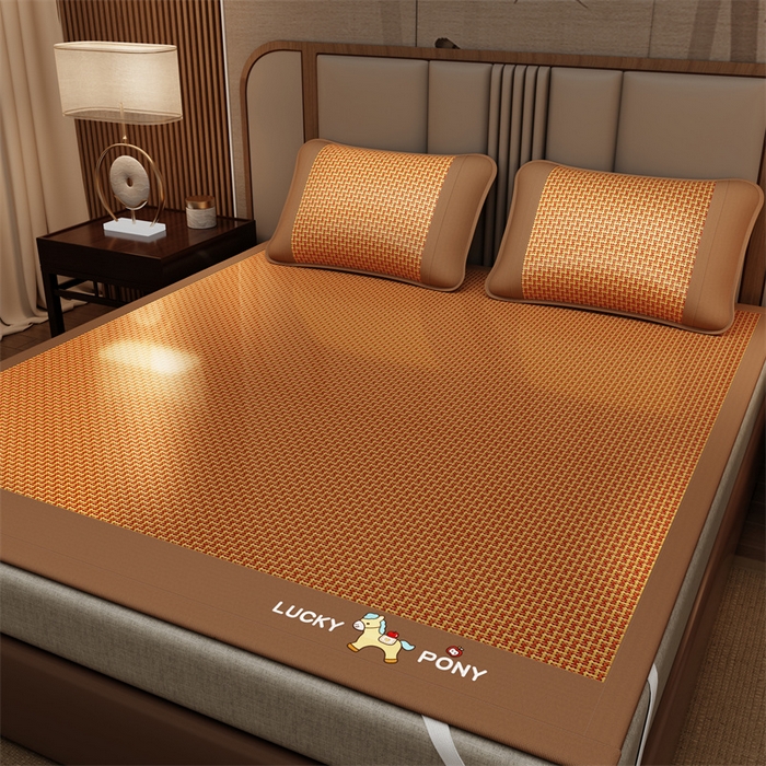 91家纺网 家纺一手货源 找家纺 缦吉 2026新款植物草本凉感刺绣藤席凉席-马上平安 马上平安-步步高