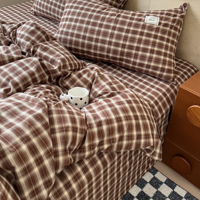 91家纺网 家纺一手货源 找家纺 花香四季家纺 2026新款简约全棉高织高密色织纯棉水洗棉四件套 焦糖