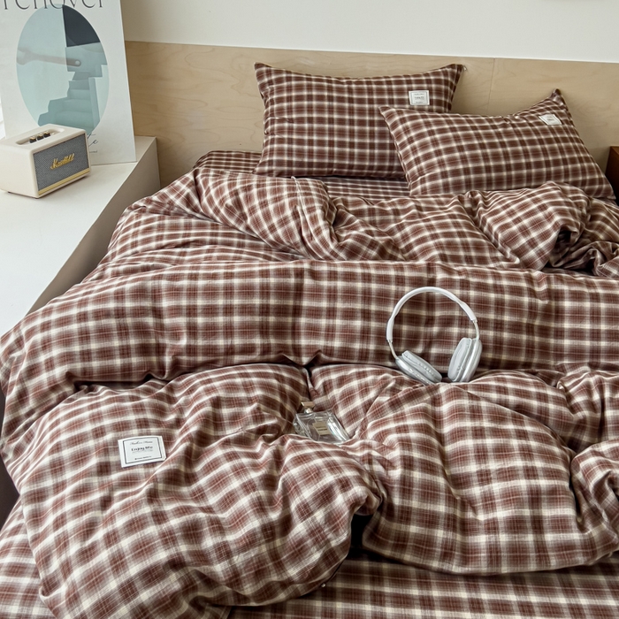 91家纺网 家纺一手货源 找家纺 花香四季家纺 2026新款简约全棉高织高密色织纯棉水洗棉四件套 焦糖