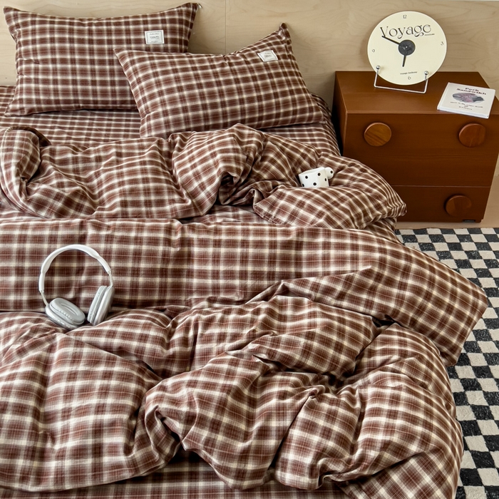 91家纺网 家纺一手货源 找家纺 花香四季家纺 2026新款简约全棉高织高密色织纯棉水洗棉四件套 焦糖