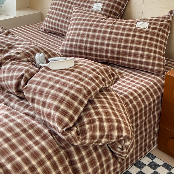 91家纺网 家纺一手货源 找家纺 花香四季家纺 2026新款简约全棉高织高密色织纯棉水洗棉四件套 焦糖