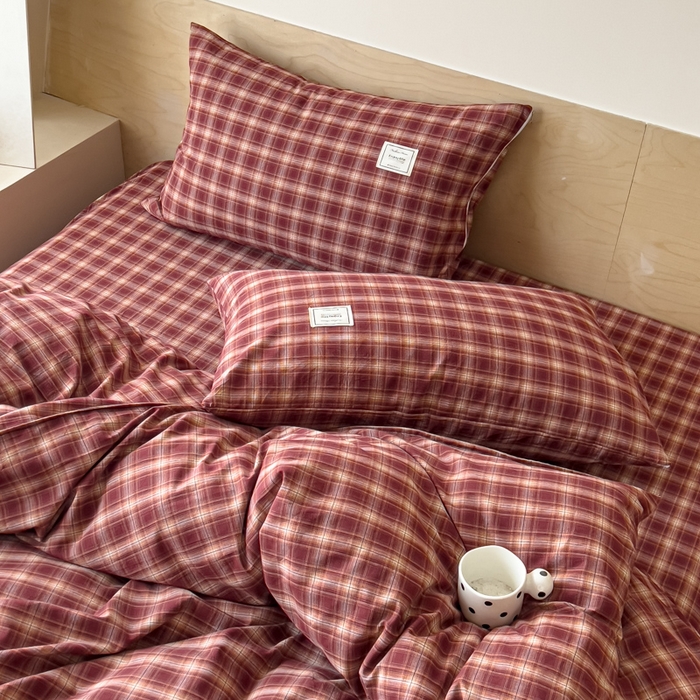 91家纺网 家纺一手货源 找家纺 花香四季家纺 2026新款简约全棉高织高密色织纯棉水洗棉四件套 慕斯