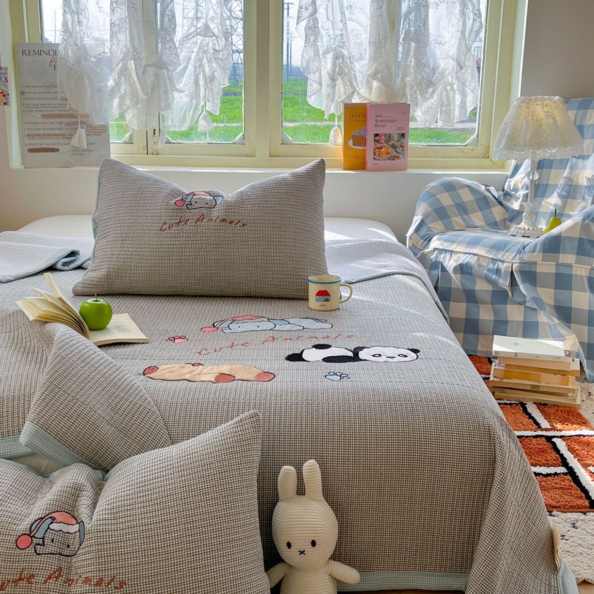 91家纺网 家纺一手货源 找家纺 梵克保罗 2026春夏直播热款贴布绣加厚古法水洗棉夹棉床盖单被套 熊猫卡皮