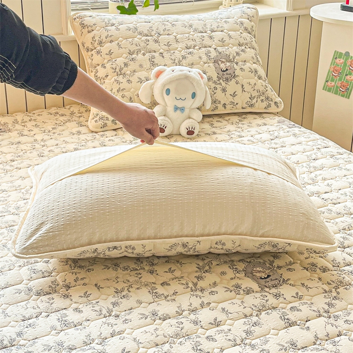 91家纺网 家纺一手货源 找家纺 优眠坊 2026新款亲肤泡芙纱夹棉单床笠床笠单件单品床笠三件套 花之秘境-夹棉款