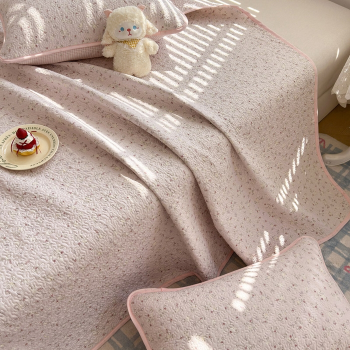 91家纺网 家纺一手货源 找家纺 绵庭家纺 2026新款全棉印花夹棉床盖三件套 南法织梦