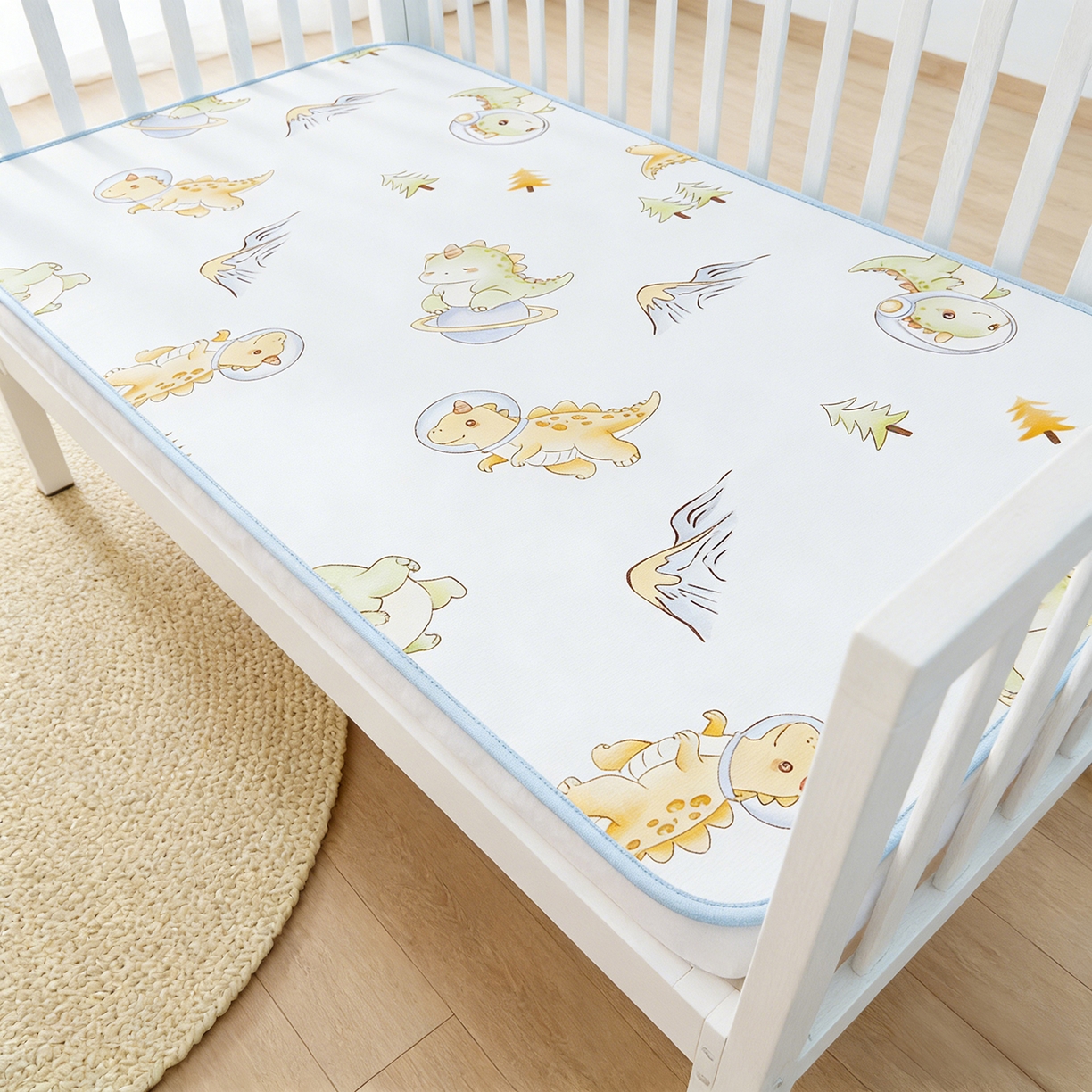 91家纺网 家纺一手货源 找家纺 奇丝雅 2026新款A类数码印花大版1100D水光冰丝凉席凉席婴儿儿童新生【三明治网底】 呆萌恐龙【三明治网底】