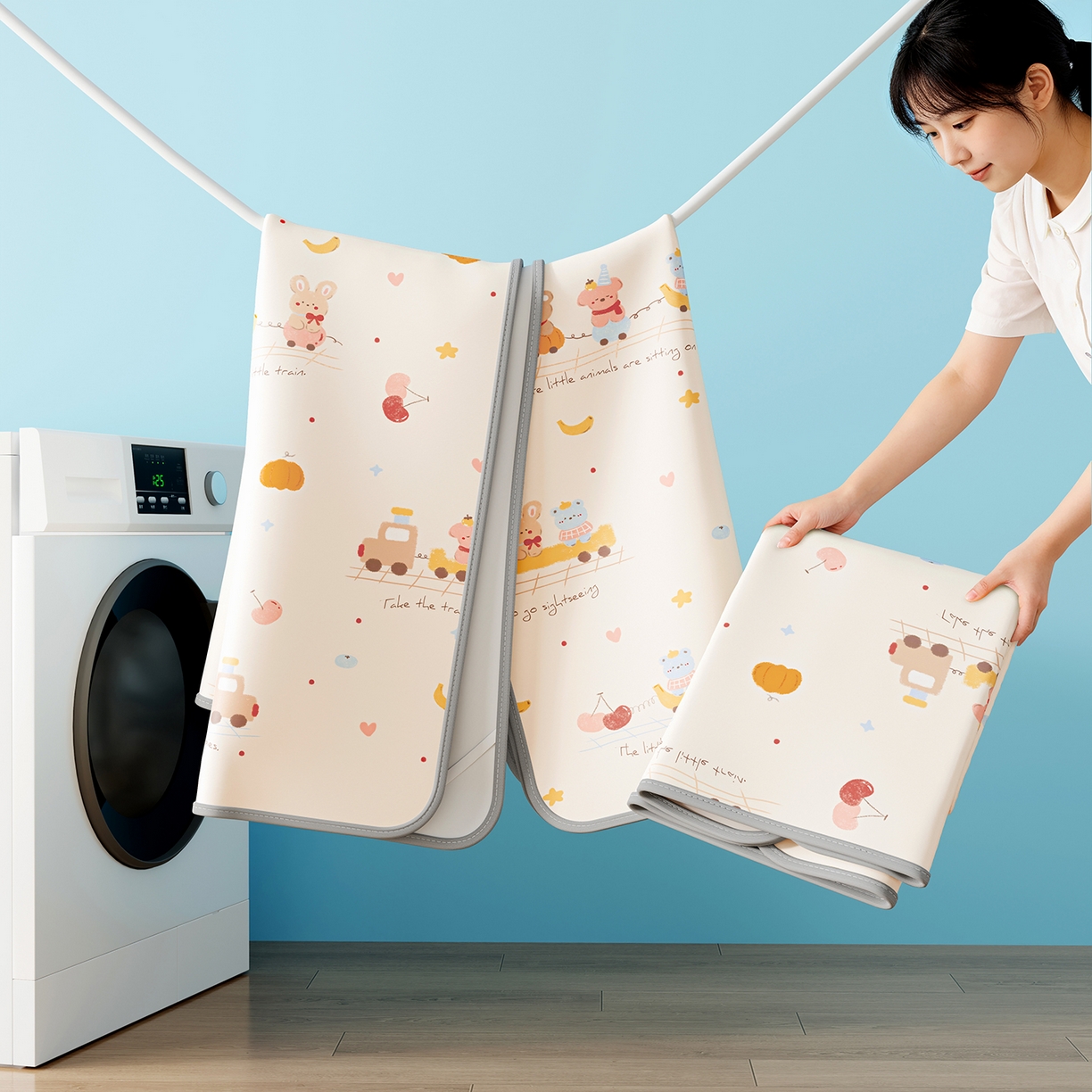 91家纺网 家纺一手货源 找家纺 奇丝雅 2026新款A类数码印花大版1100D水光冰丝凉席凉席婴儿儿童新生【三明治网底】 萌宝小火车【三明治网底】