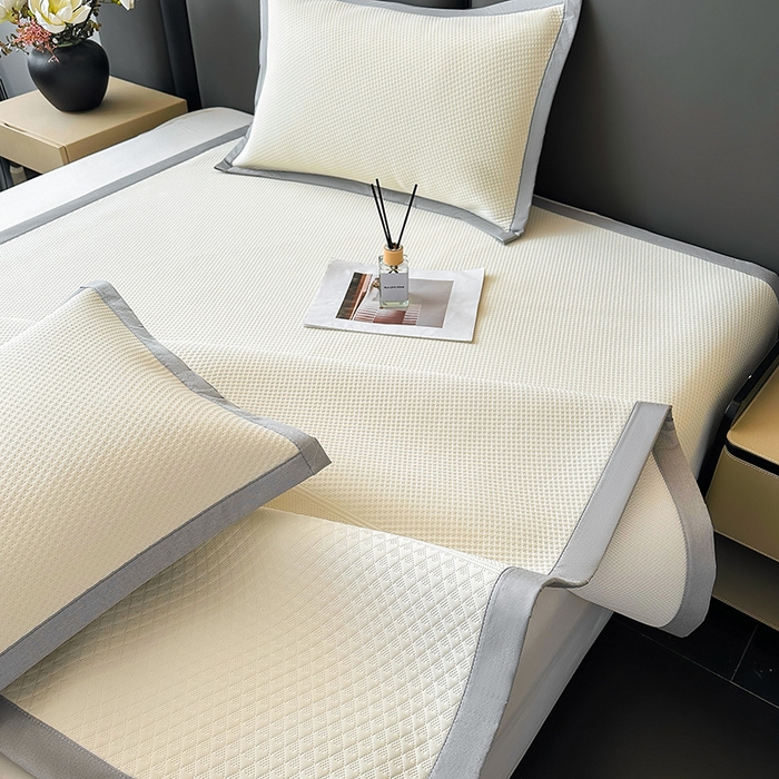 91家纺网 家纺一手货源 找家纺 乐家欣 2026新款凉感冰丝床席床笠四件套 冰丝床席款-奶昔白