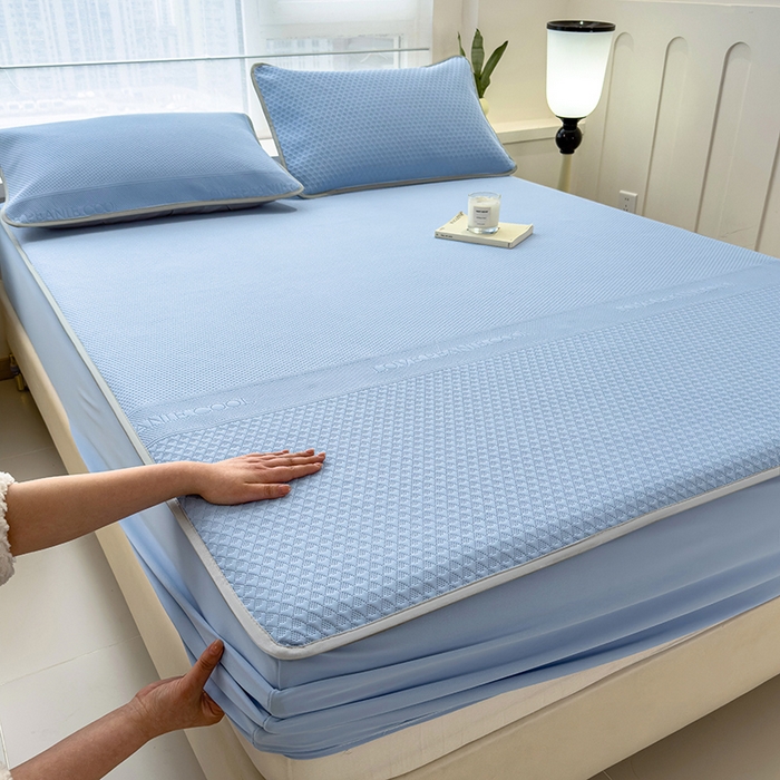 91家纺网 家纺一手货源 找家纺 乐家欣 2026新款凉感冰丝床席床笠四件套 冰丝床笠款-宾利蓝