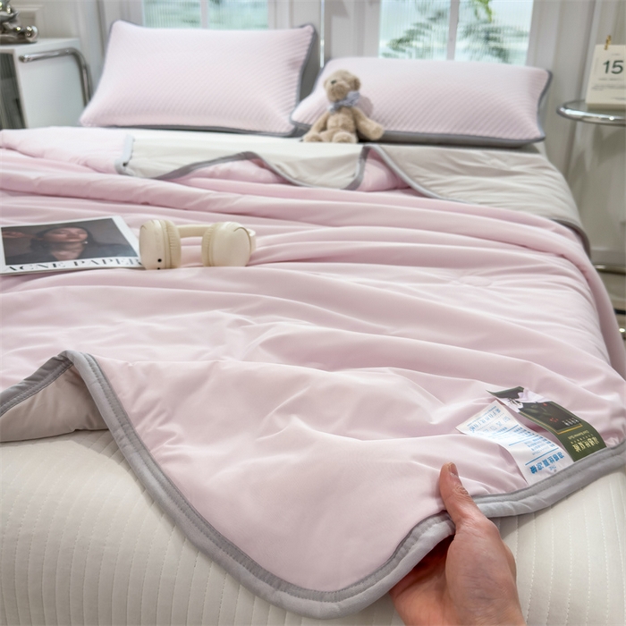 91家纺网 家纺一手货源 找家纺 乐家欣 2026新款凉感冰丝床席床笠四件套 凉感夏被-蜜桃粉