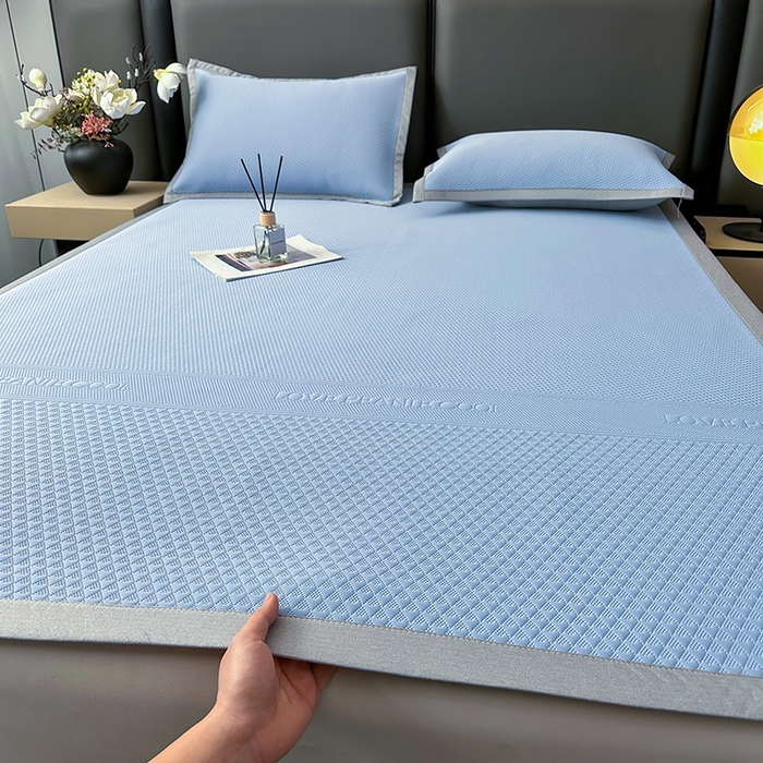 91家纺网 家纺一手货源 找家纺 乐家欣 2026新款凉感冰丝床席床笠四件套 冰丝床席款-宾利蓝