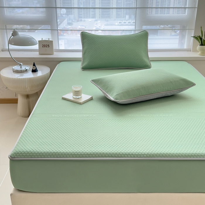 91家纺网 家纺一手货源 找家纺 乐家欣 2026新款凉感冰丝床席床笠四件套 冰丝床笠款-松绿