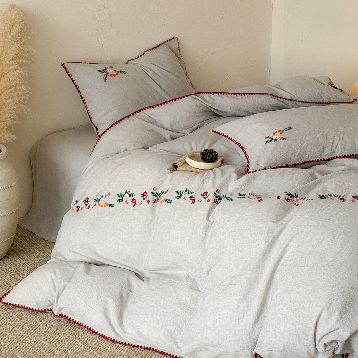 91家纺网 家纺一手货源 找家纺 （总）淑女公社家纺 2026春夏新款贝壳边刺绣绣花棉麻四件套-柔朴乡野