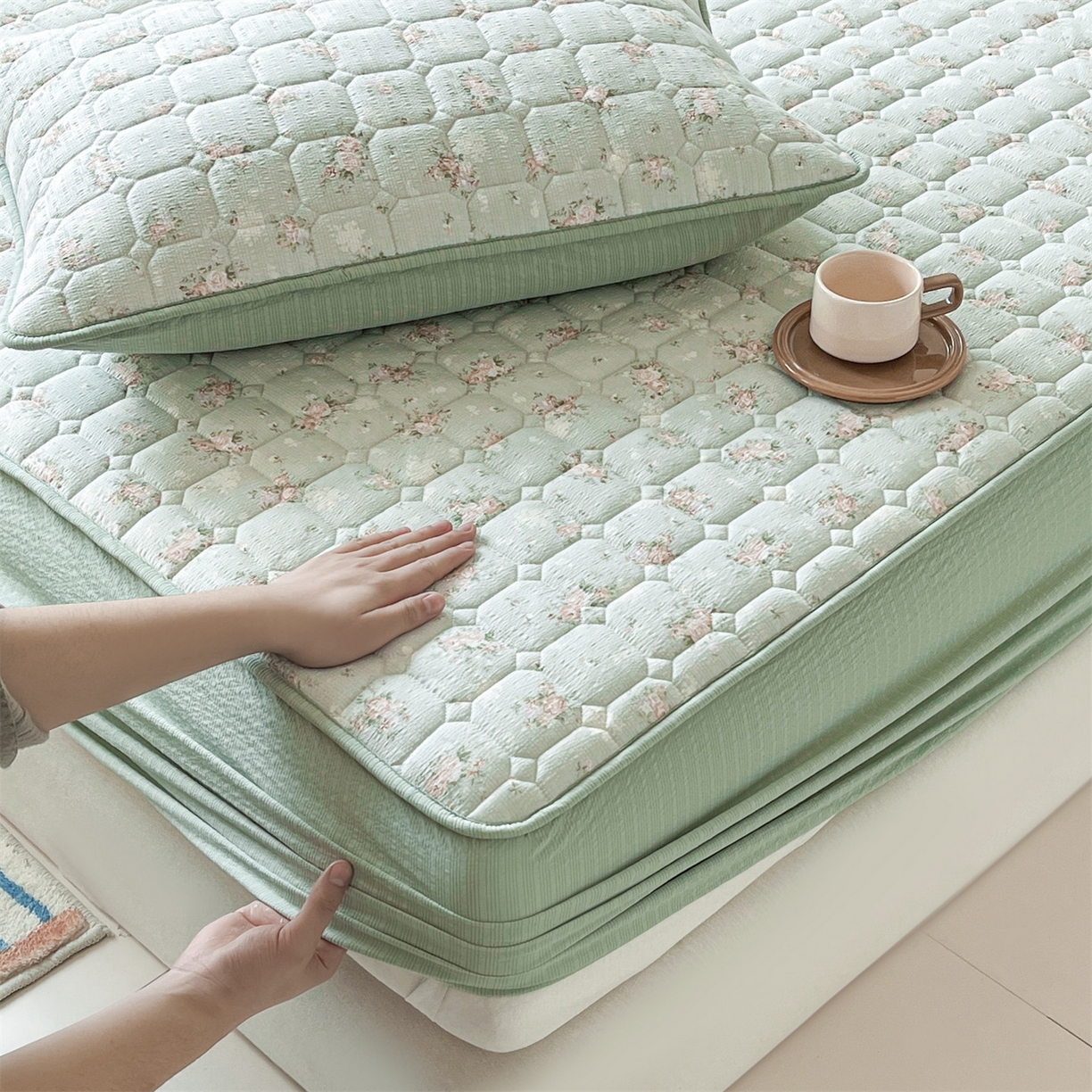 91家纺网 家纺一手货源 找家纺 优眠坊 2026新款亲肤泡芙纱夹棉单床笠床笠单件单品床笠三件套 柔情蜜意-夹棉款