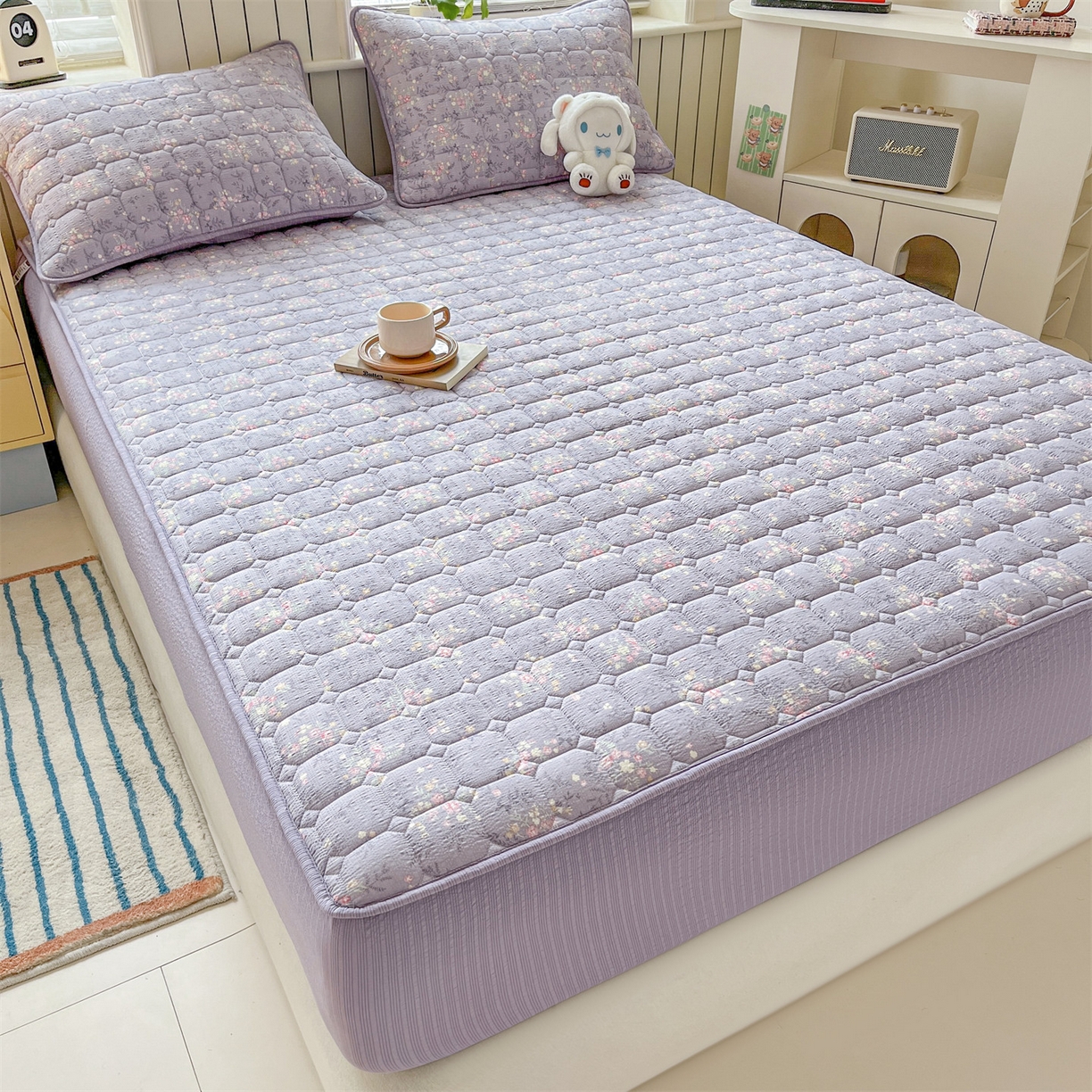 91家纺网 家纺一手货源 找家纺 优眠坊 2026新款亲肤泡芙纱夹棉单床笠床笠单件单品床笠三件套 柔紫碎花-夹棉款