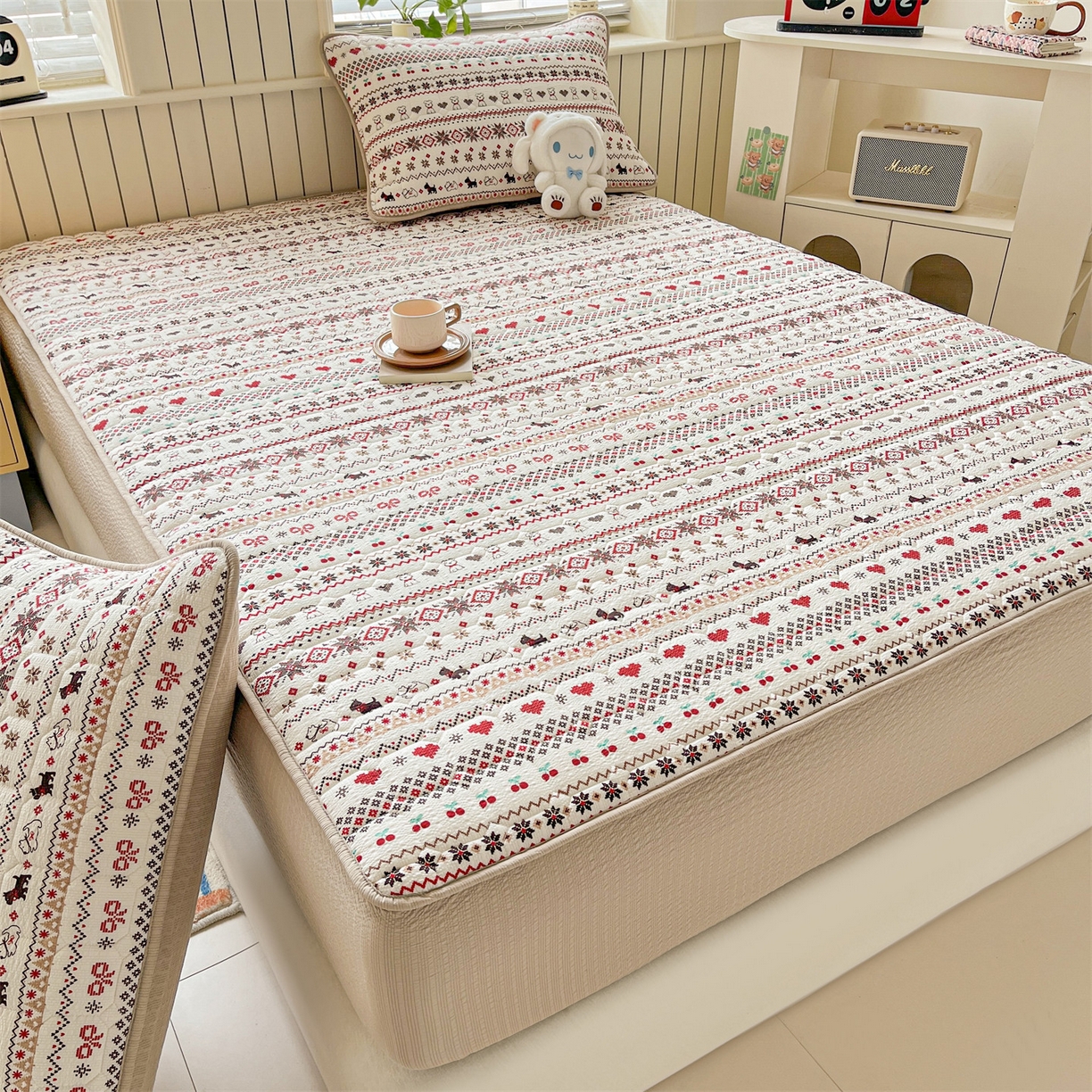 91家纺网 家纺一手货源 找家纺 优眠坊 2026新款亲肤泡芙纱夹棉单床笠床笠单件单品床笠三件套 圣诞小狗-夹棉款