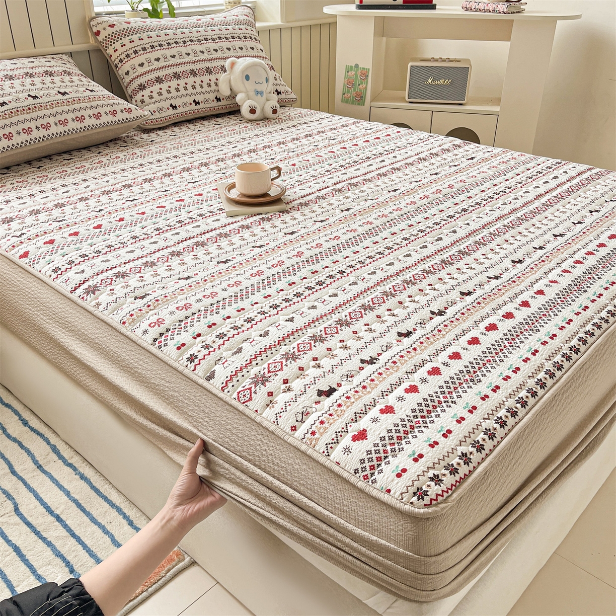 91家纺网 家纺一手货源 找家纺 优眠坊 2026新款亲肤泡芙纱夹棉单床笠床笠单件单品床笠三件套 圣诞小狗-夹棉款