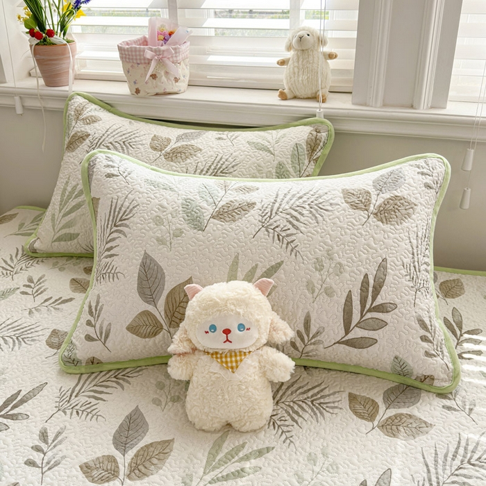 91家纺网 家纺一手货源 找家纺 绵庭家纺 2026新款全棉印花夹棉床盖三件套 叶语轻喃-绿