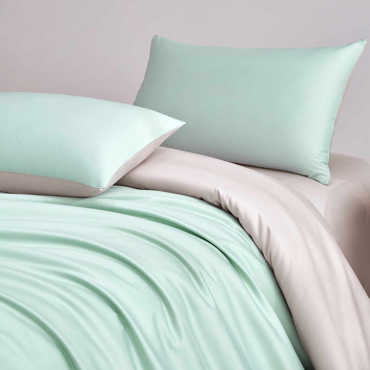 91家纺网 家纺一手货源 找家纺 合欢（原天一阁） 2026新款50s双股长绒棉全棉纯棉纯色四件套 青柠绿+银竹灰