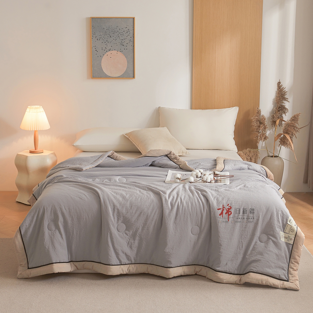 91家纺网 家纺一手货源 找家纺 创优家纺 2026新款新疆棉花夏被无印风纯色100%新疆棉夏凉被空调被棉花夏被棉花被子百分百新疆棉可水洗/可机洗棉花被（专版烫画 盗版必究） 棉朵-浅灰