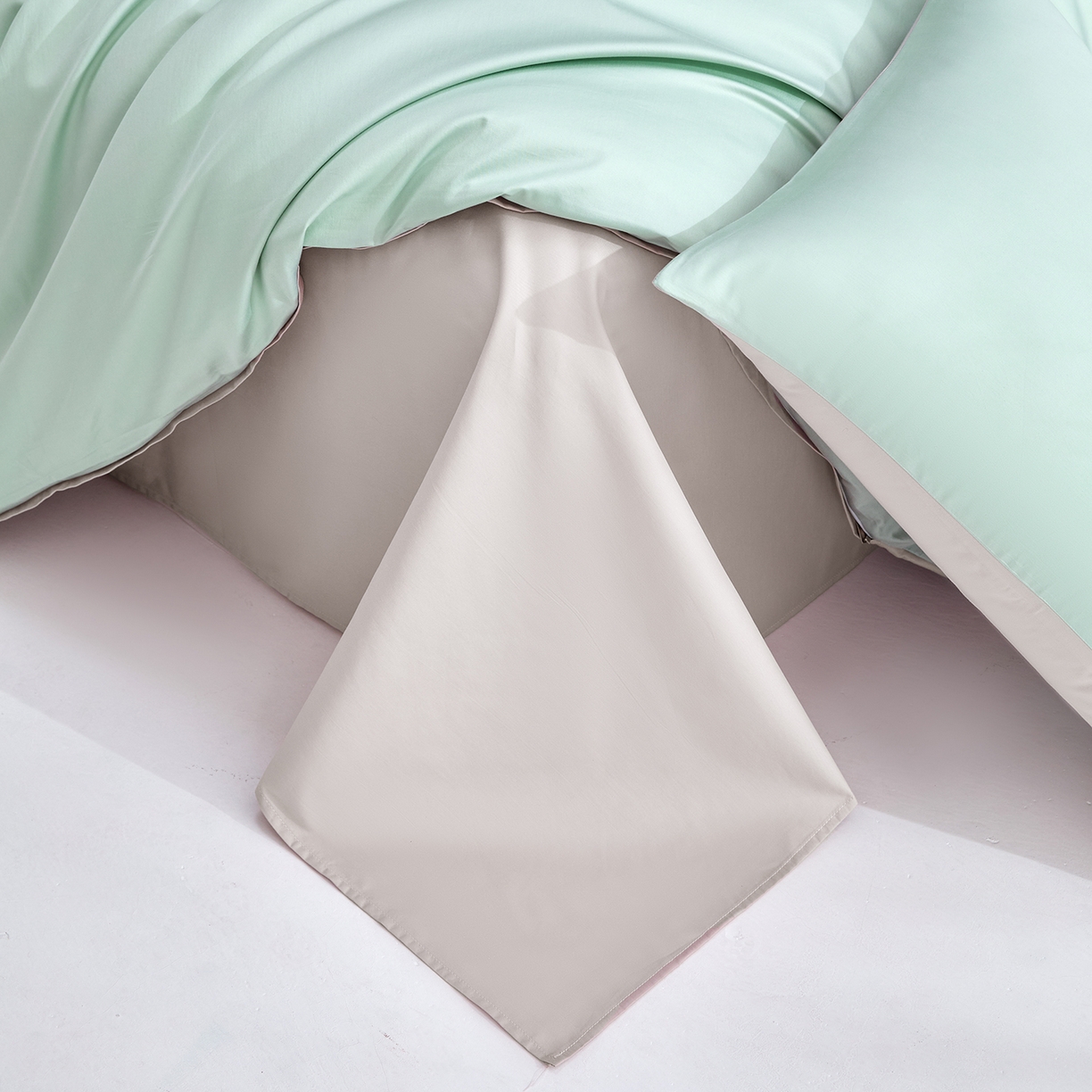 91家纺网 家纺一手货源 找家纺 合欢（原天一阁） 2026新款50s双股长绒棉全棉纯棉纯色四件套 青柠绿+银竹灰