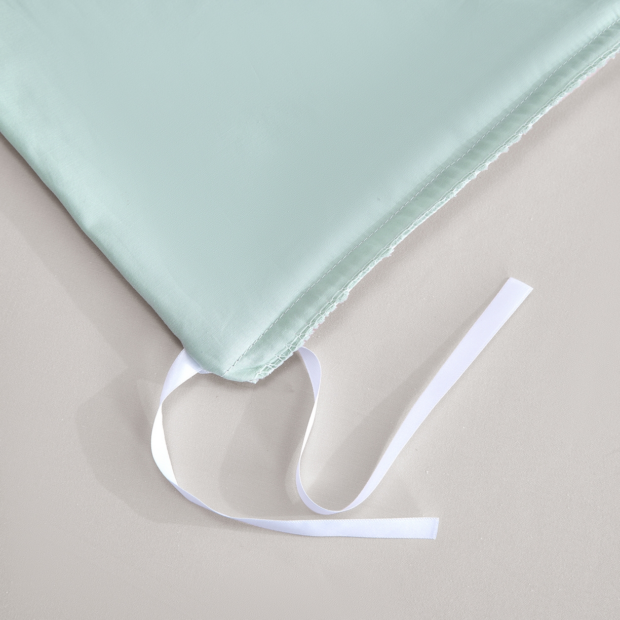 91家纺网 家纺一手货源 找家纺 合欢（原天一阁） 2026新款50s双股长绒棉全棉纯棉纯色四件套 青柠绿+银竹灰